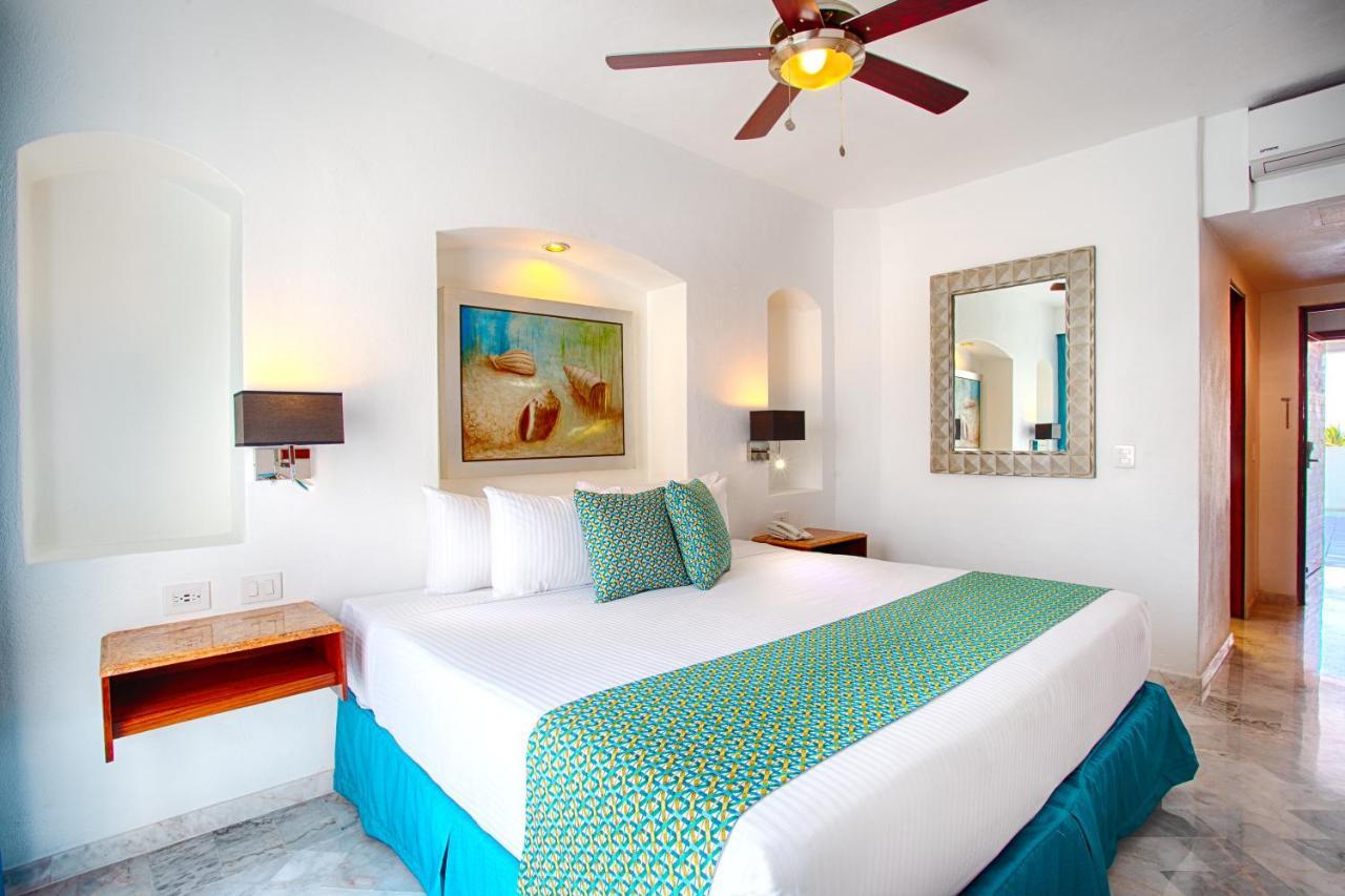 Vamar Vallarta All Inclusive Marina & Beach Resort プエルトバラータ エクステリア 写真